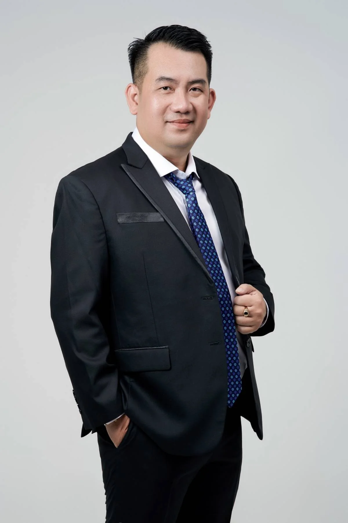 Phó Tổng giám đốc
