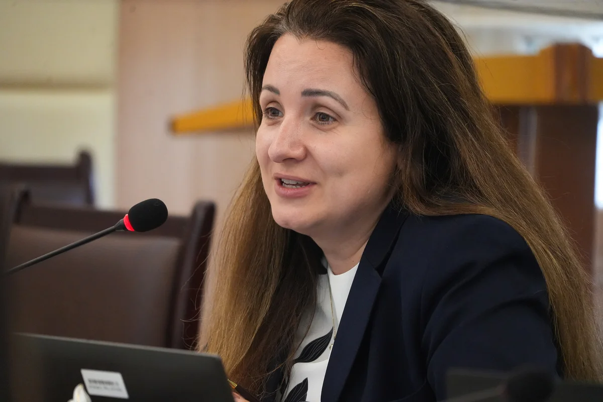 bà Nina Mocheva