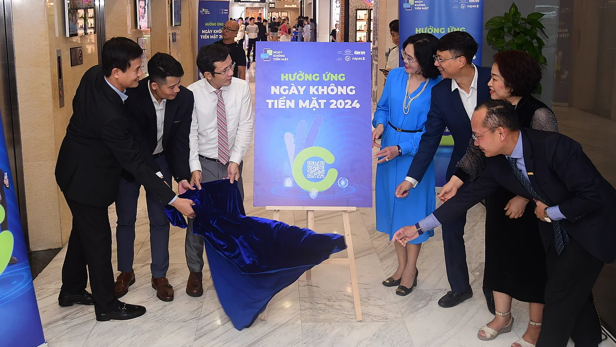Napas tiếp tục đồng hành Ngày không tiền mặt 2024
