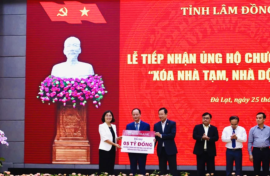 xóa nhà tạm
