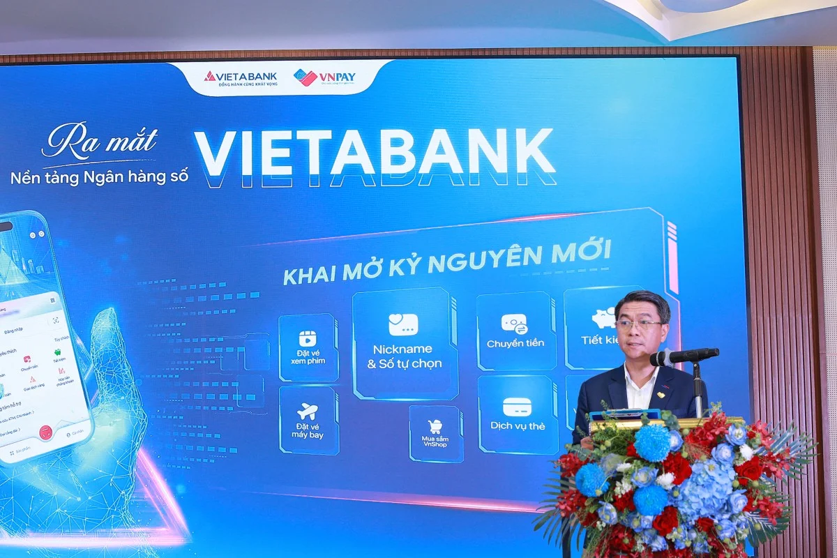 Ông Nguyễn Hữu Phúc - Phó Tổng giám đốc VNPAY chia sẻ tại sự kiện.