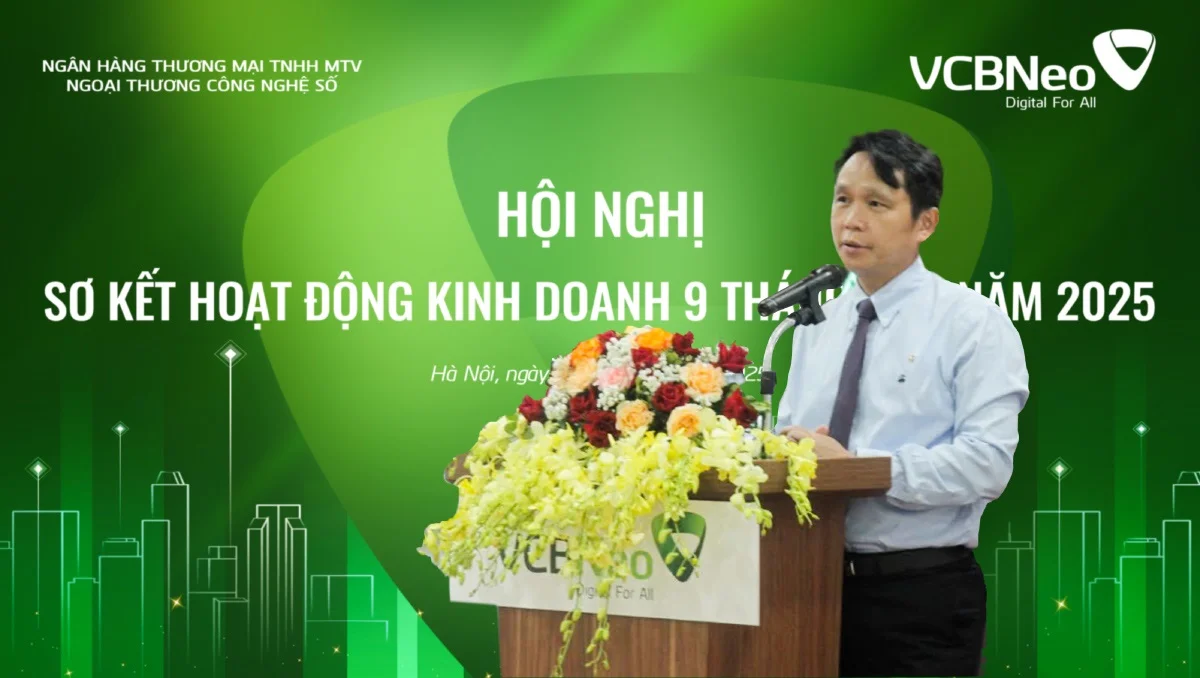 Ông Nguyễn Mạnh Hùng – Thành viên HĐQT Vietcombank kiêm Chủ tịch HĐTV VCBNeo phát biểu chỉ đạo tại Hội nghị