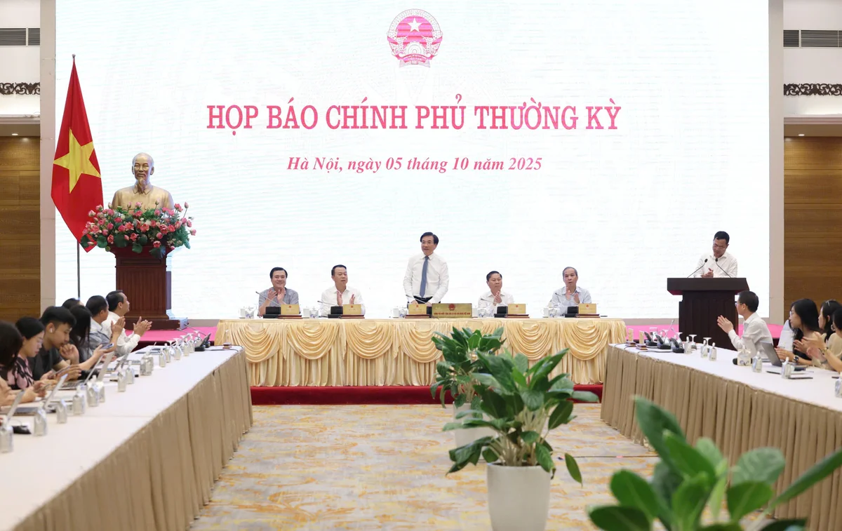 Tín dụng 9 tháng tăng 13,37%, vốn chủ yếu chảy vào sản xuất, kinh doanh