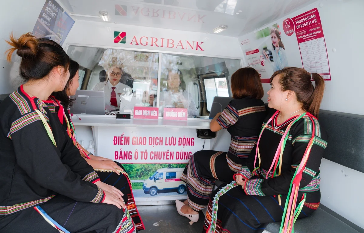 Agribank triển khai đồng bộ các giải pháp, nâng cao khả năng tiếp cận vốn cho người dân, góp phần ngăn chặn “tín dụng đen”