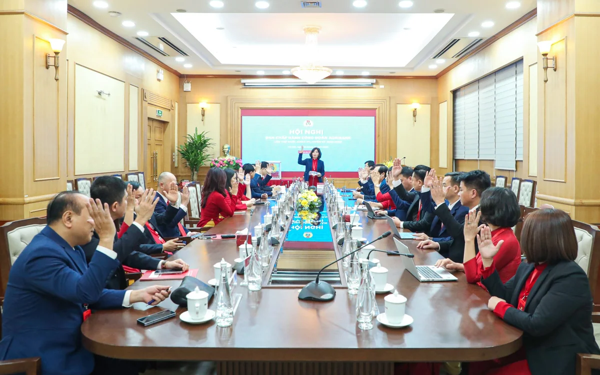 Ban Chấp hành Công đoàn Agribank khóa VII nhiệm kỳ 2025-2030 đã tiến hành Hội nghị lần thứ nhất