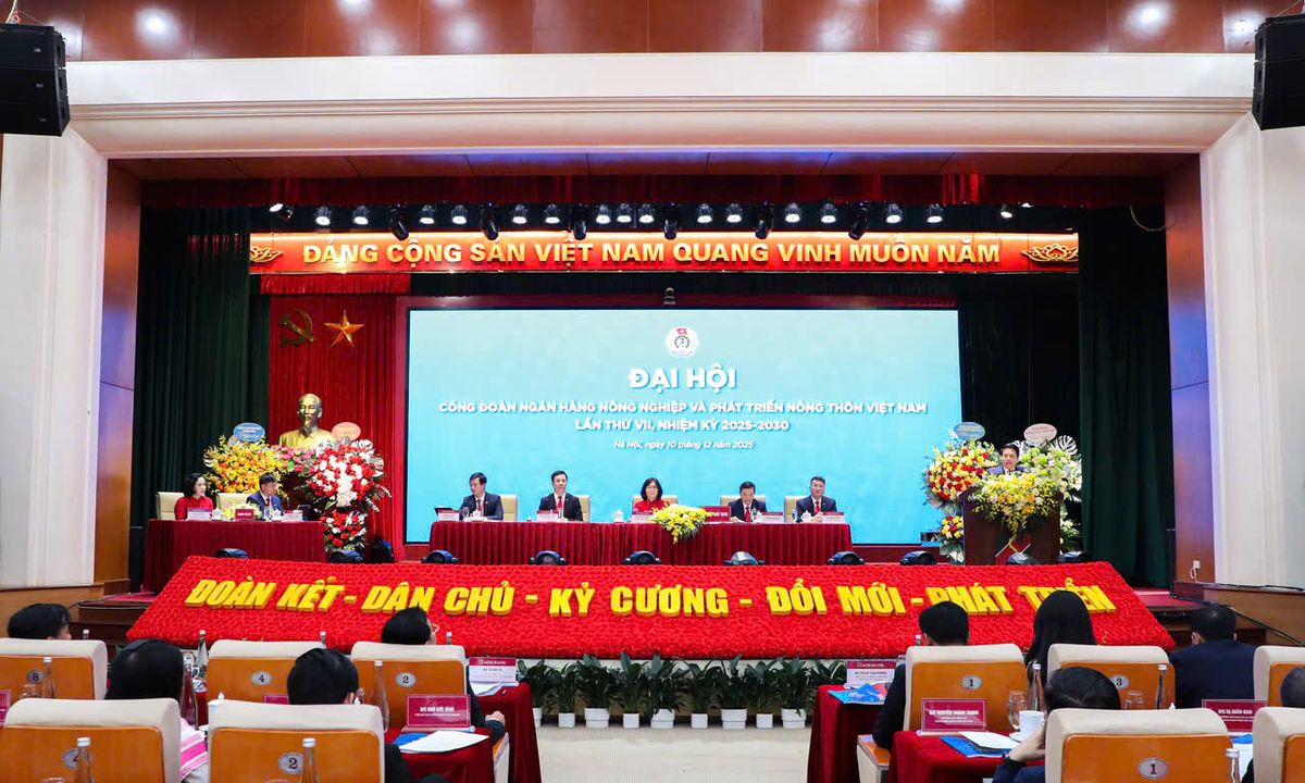 Đại hội Công đoàn lần thứ VII, nhiệm kỳ 2025 - 2030 đã long trọng diễn ra tại Trụ sở chính Agribank ngày 10/12/2025