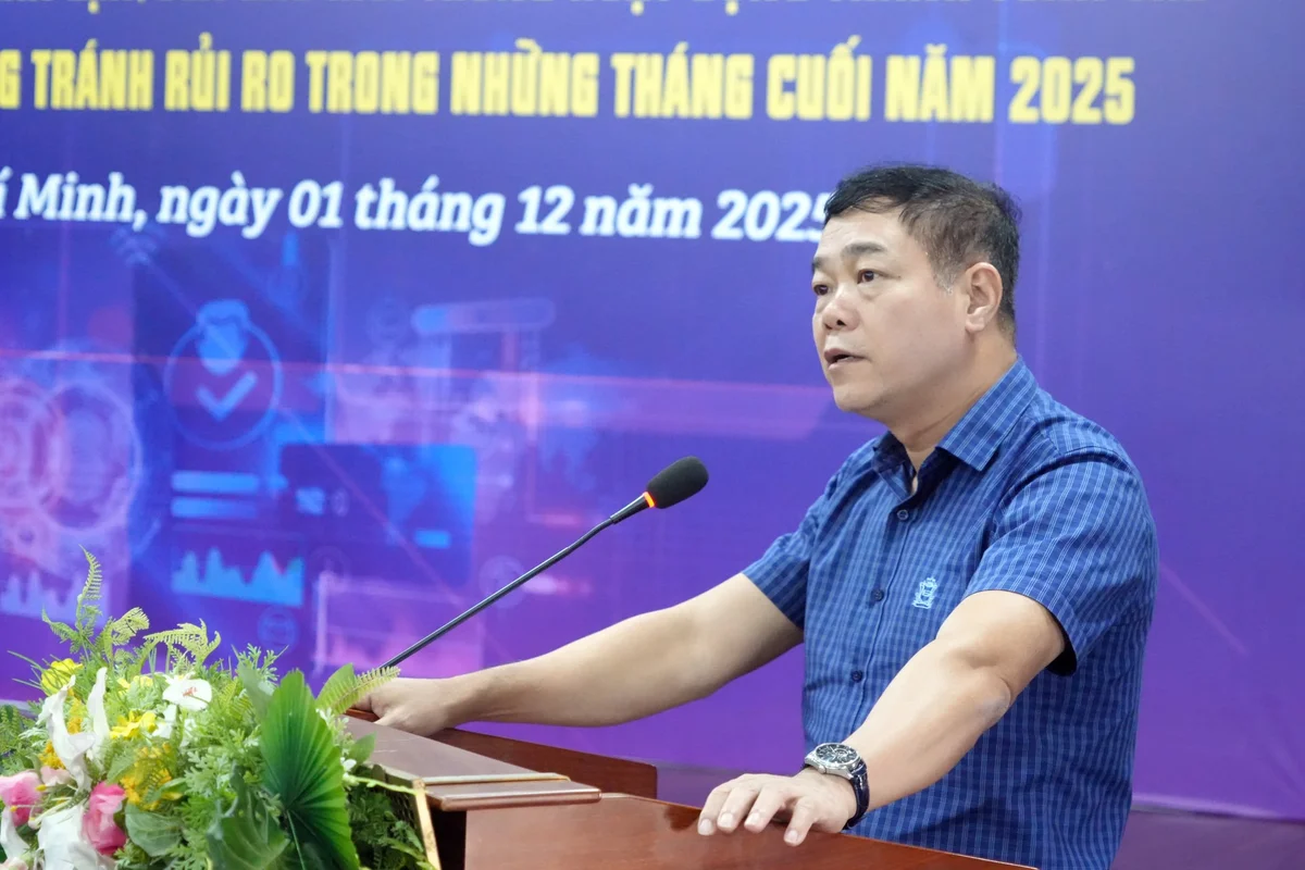 Ông Hoàng Ngọc Bách, Trưởng phòng 4, Cục An ninh mạng và phòng chống tội phạm sử dụng công nghệ cao (A05) phát biểu tại hội thảo