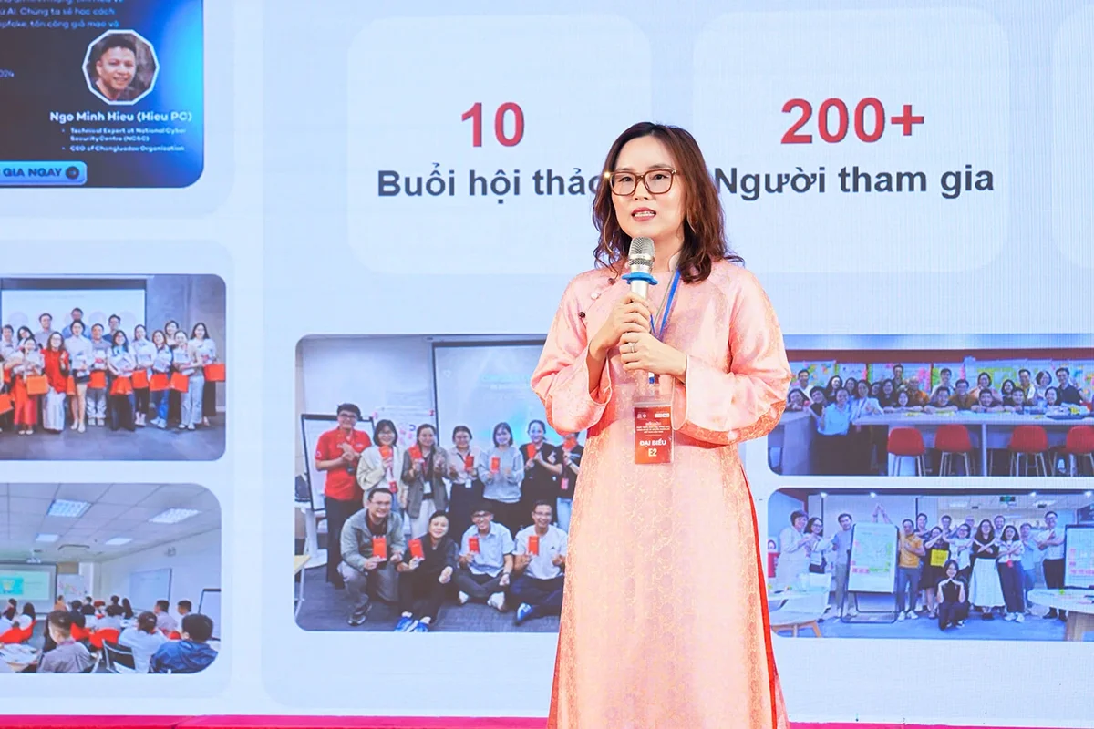 Bà Văn Thị Hồng Hạnh, Giám đốc Nhân sự Home Credit chia sẻ tại diễn đàn