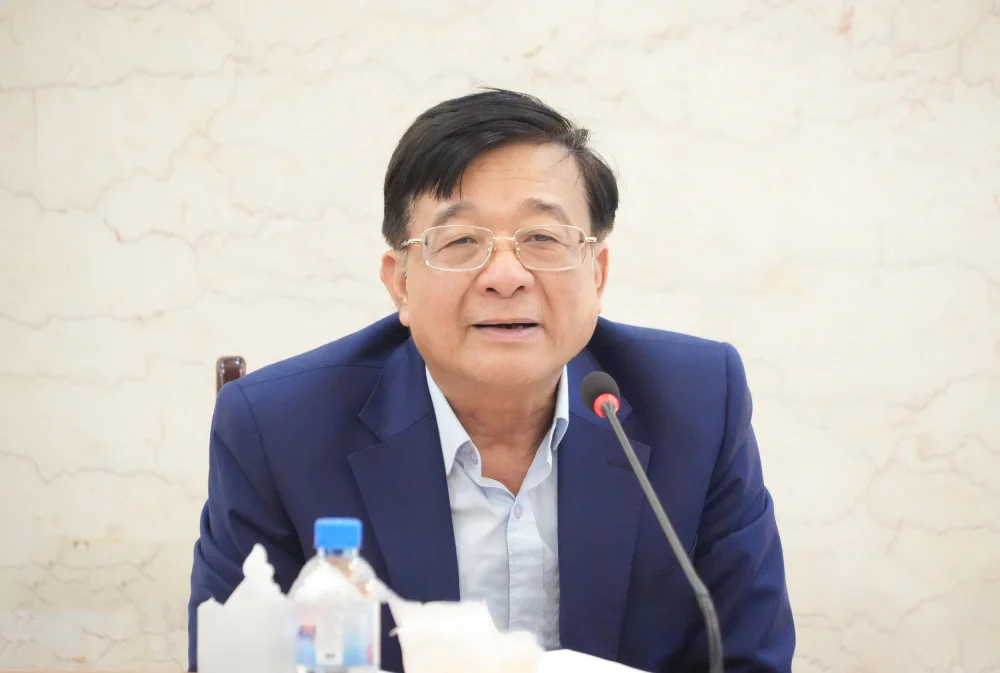 Dr. Nguyen Quoc Hung - Vice Chairman and General Secretary of VNBA