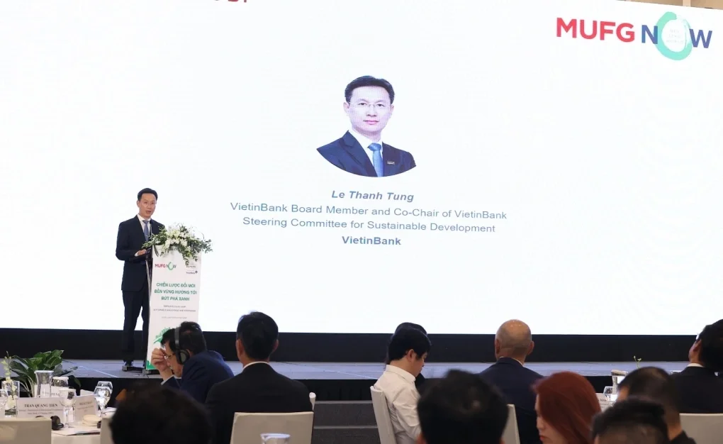 Ông Lê Thanh Tùng - Thành viên Hội đồng Quản trị VietinBank chia sẻ về hoạt động ESG của ngân hàng. Ảnh: VietinBank