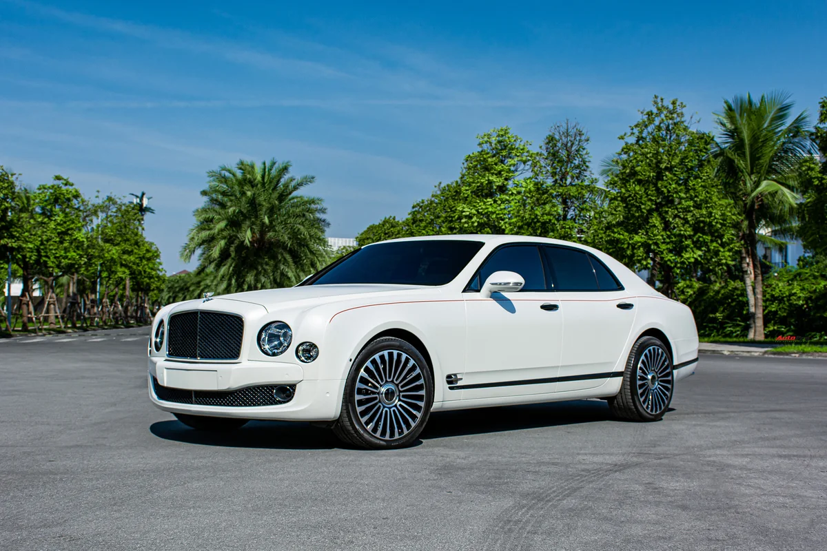 xe Bentley