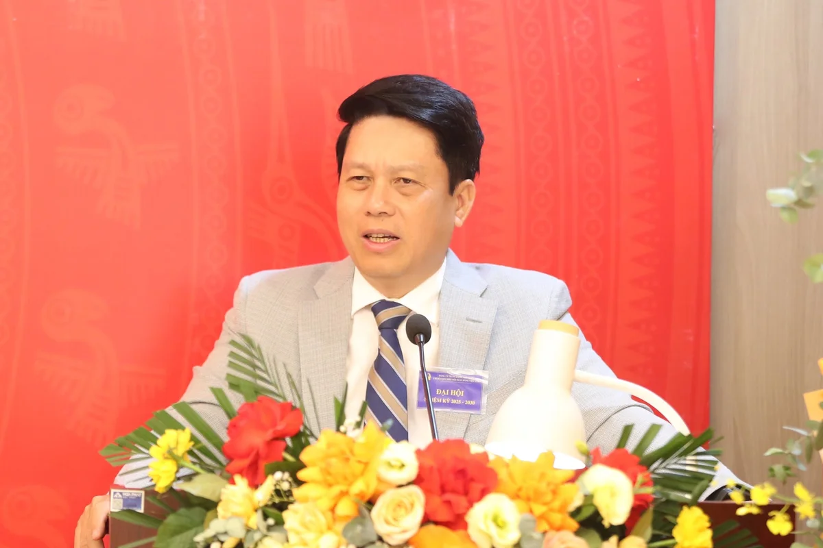 Đồng chí Phạm Tiến Dũng - Ủy viên Ban Thường vụ Đảng ủy, Phó Thống đốc Ngân hàng Nhà nước Việt Nam tham dự và chỉ đạo đại hội. Ảnh: Huy Hoàng.