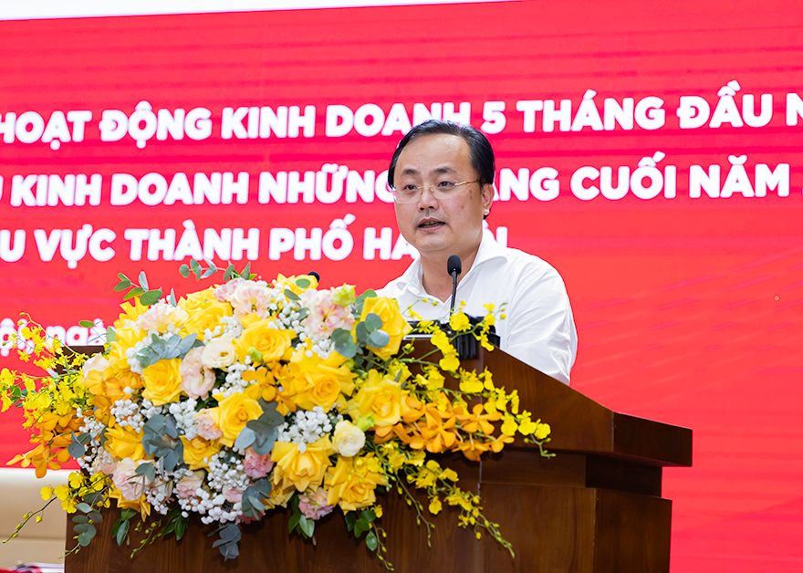 Đồng chí Tô Huy Vũ - Bí thư Đảng ủy, Chủ tịch HĐTV phát biểu chỉ đạo và điều hành Hội nghị