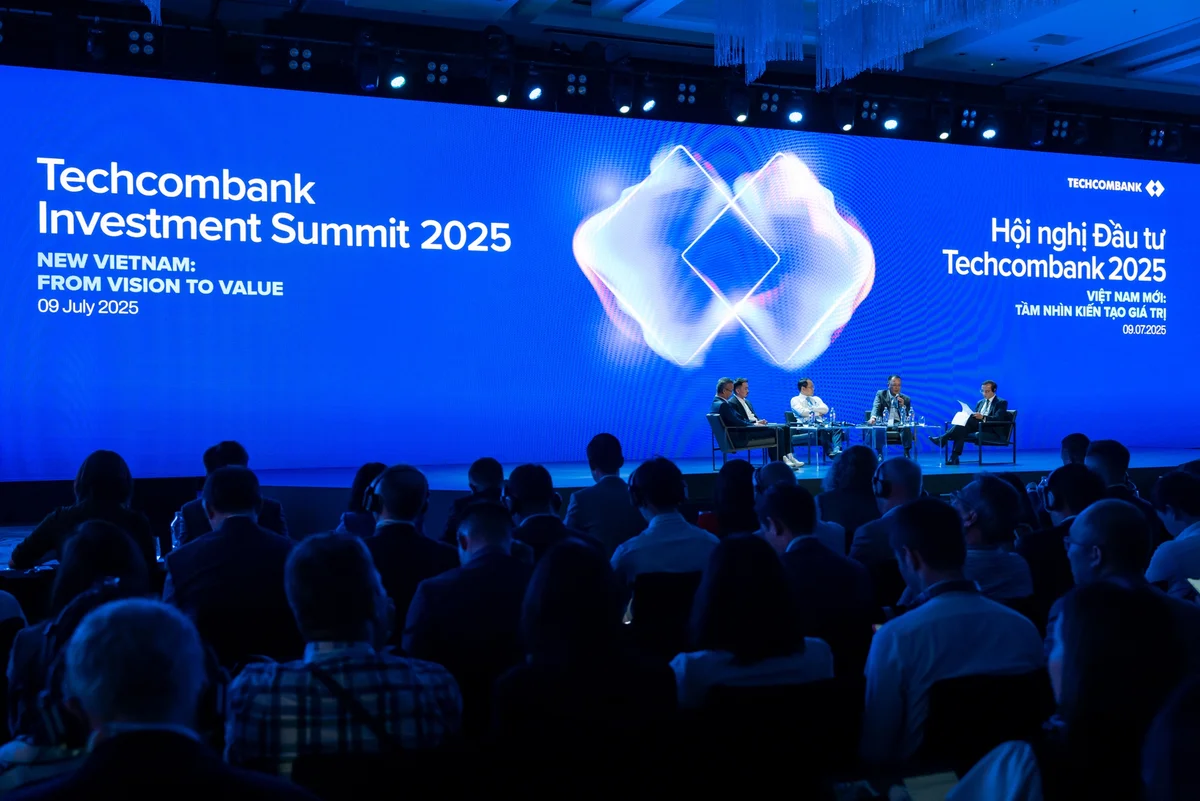 Toàn cảnh Hội nghị Đầu tư Techcombank 2025