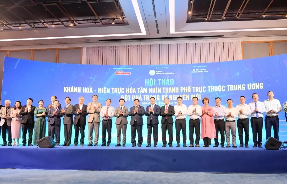 Vietcombank cùng Khánh Hòa vươn tầm thành phố trực thuộc Trung ương