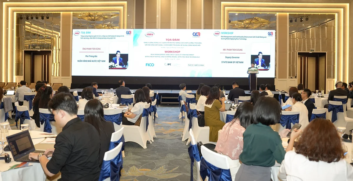Quang cảnh buổi tọa đàm