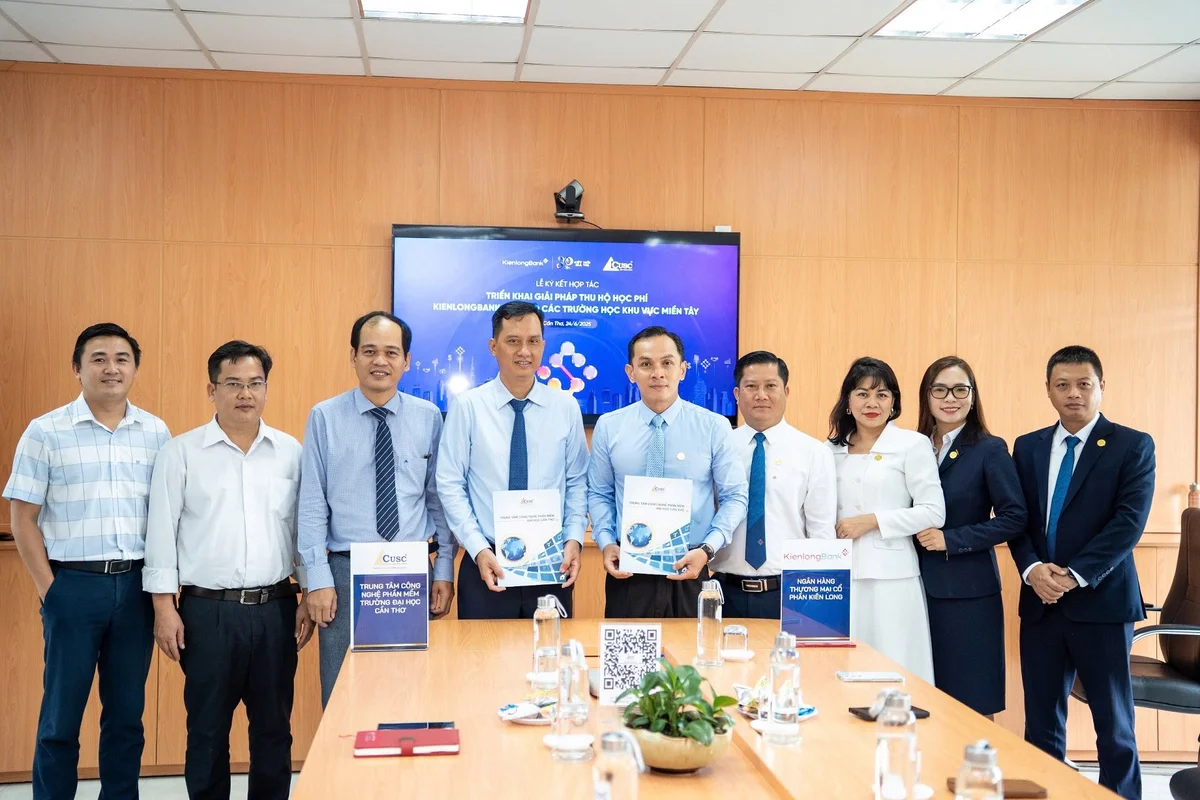 KienlongBank giới thiệu giải pháp thanh toán số cho các bệnh viện và trường học