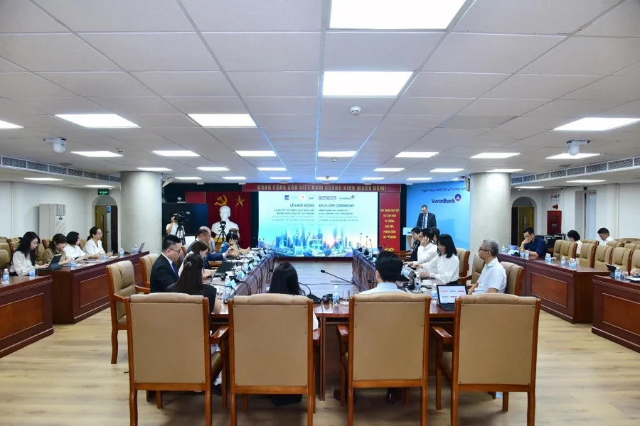 Toàn cảnh lễ kick-off dự án.