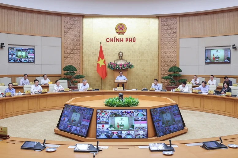 Tín dụng vào bất động sản, chứng khoán, NHNN khẳng định luôn theo dõi sát chỉ số an toàn