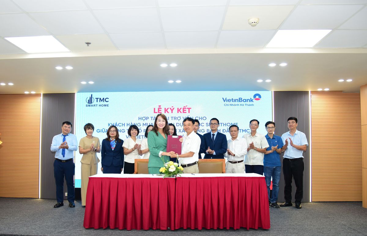 VietinBank Hà Thành và Công ty Cổ phần Đầu tư Xây dựng Bạch Đằng TMC ký kết hợp tác tài trợ vốn cho khách hàng mua nhà TMC SMARTHOME