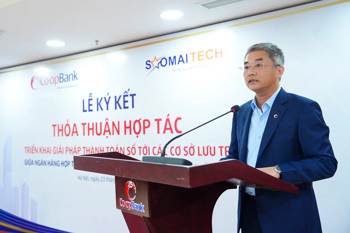 Ông Nguyễn Quốc Cường - Chủ tịch Hội đồng quản trị Co-opBank phát biểu tại buổi lễ ký kết