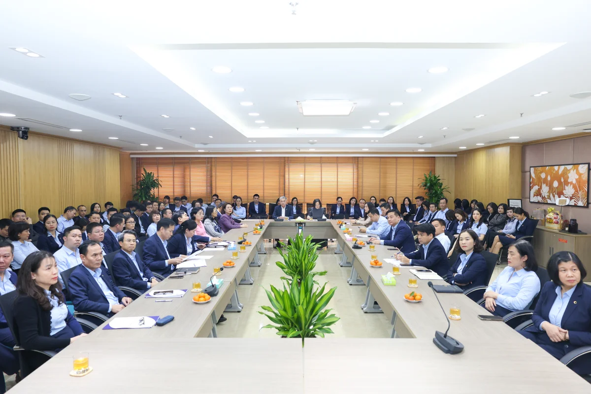 Co-opBank hoàn thành vượt bậc kế hoạch kinh doanh năm 2025, khẳng định vững chắc vai trò Ngân hàng của các QTDND