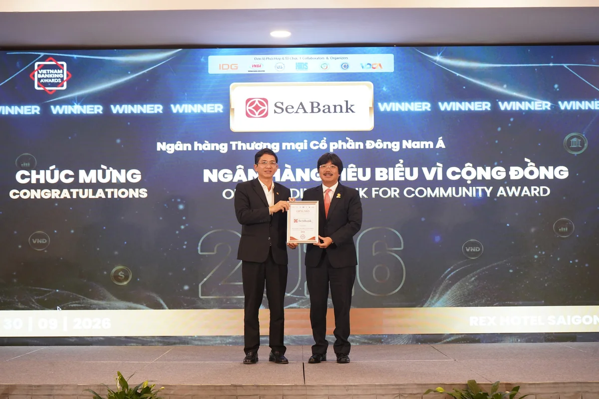 SeABank được vinh danh ở hai lĩnh vực cộng đồng và phát triển bền vững