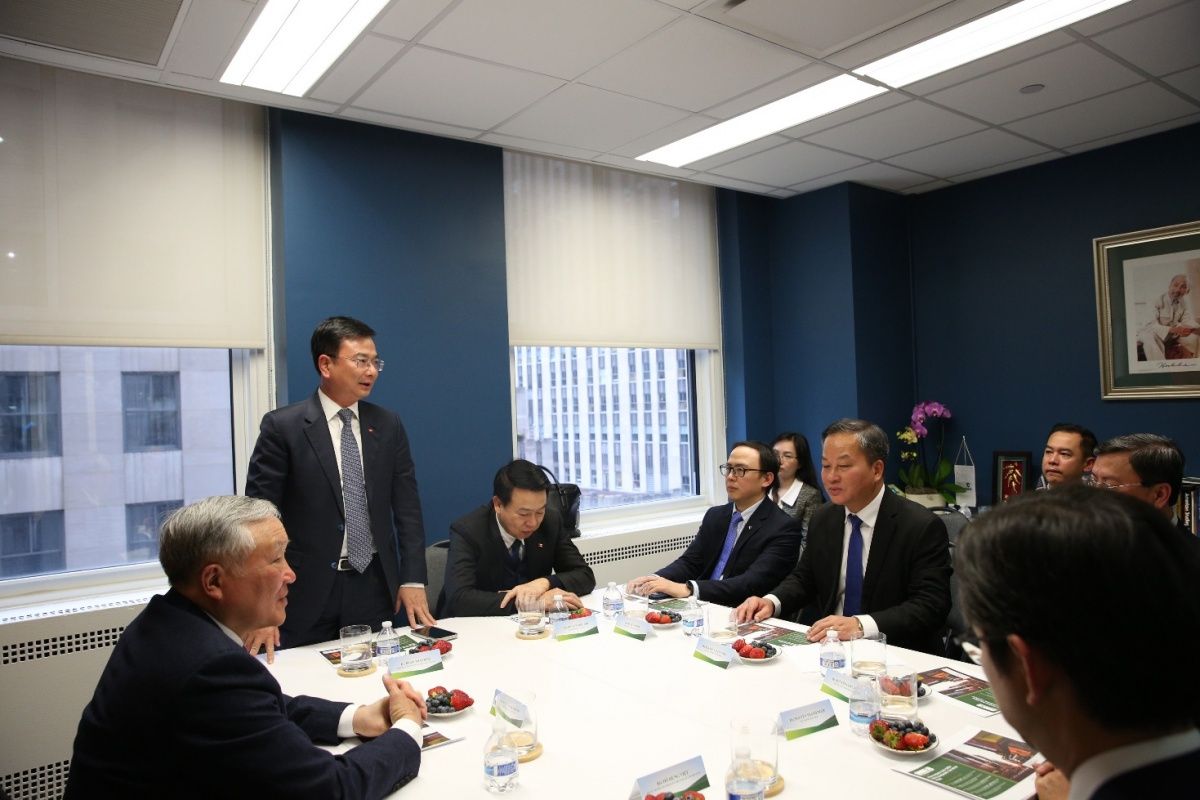 Phó Thống đốc phát biểu tại Văn phòng đại diện Vietcombank tại New York
