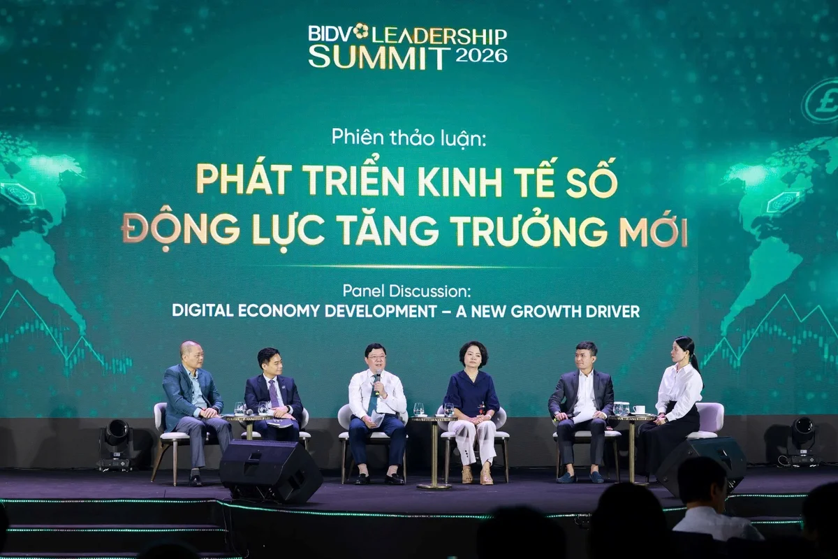 Các diễn giả tham gia phiên thảo luận