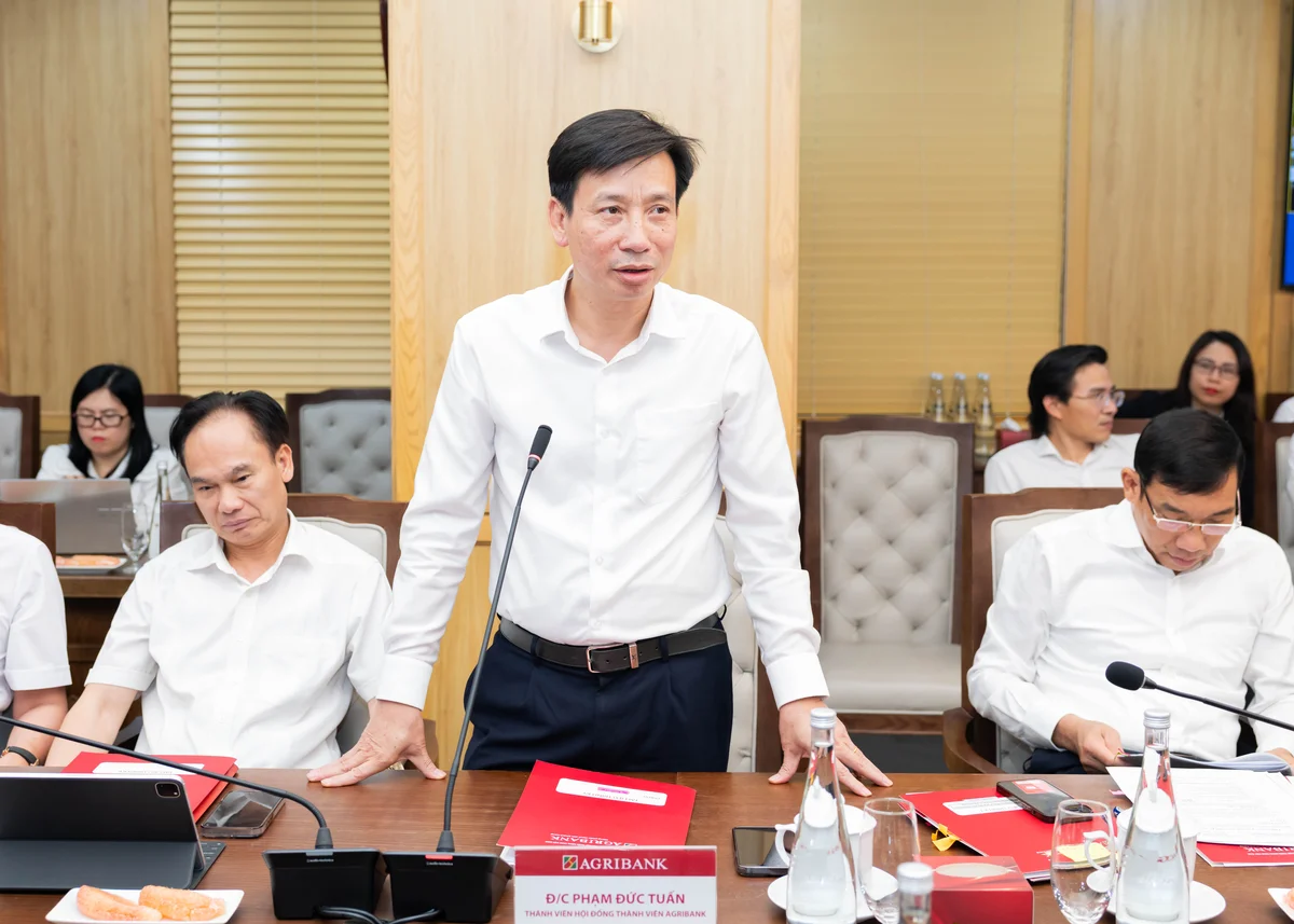 Ông Phạm Đức Tuấn – Thành viên Hội đồng thành viên Agribank phát biểu khai mạc Hội thảo