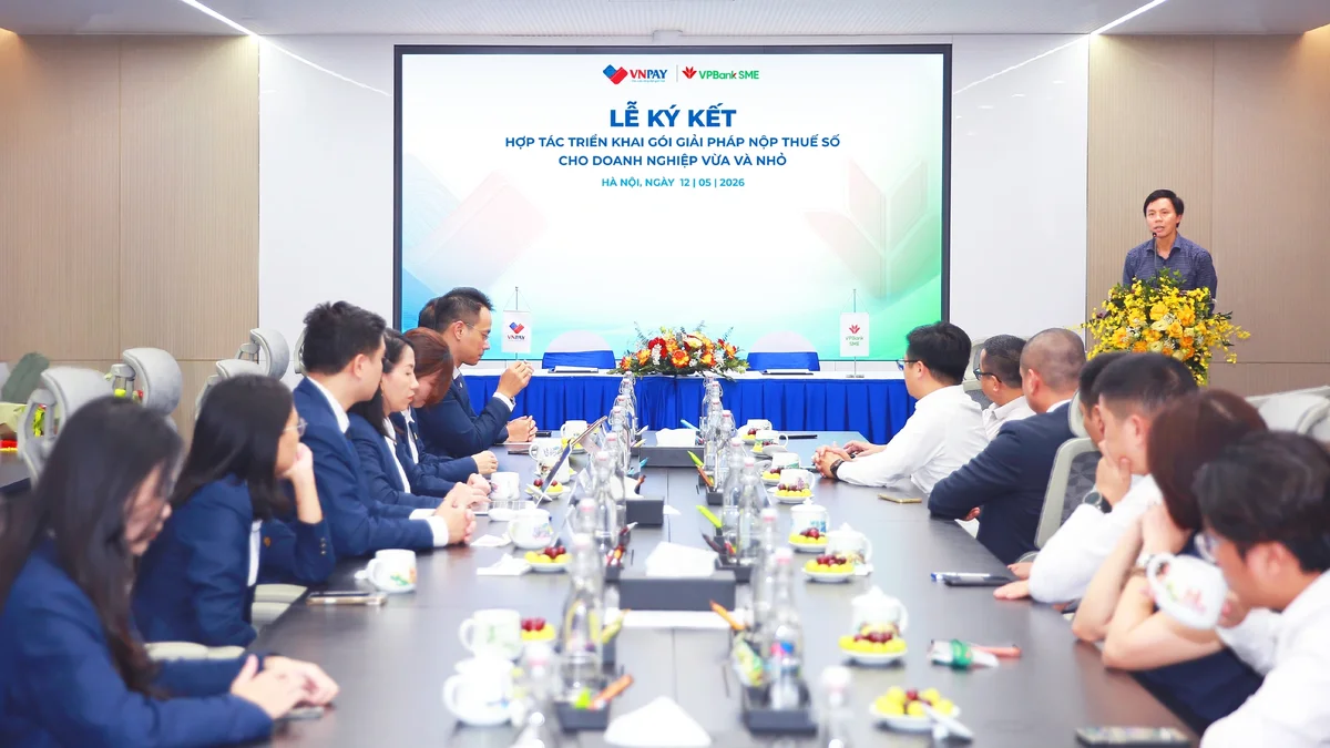 Đại diện VPBank SME chia sẻ tại lễ ký kết hợp tác triển gói giải pháp nộp thuế số với VNPAY