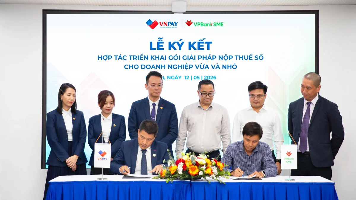 Lễ ký kết hợp tác triển khai gói giải pháp nộp thuế số cho doanh nghiệp giữa VPBank SME và VNPAY