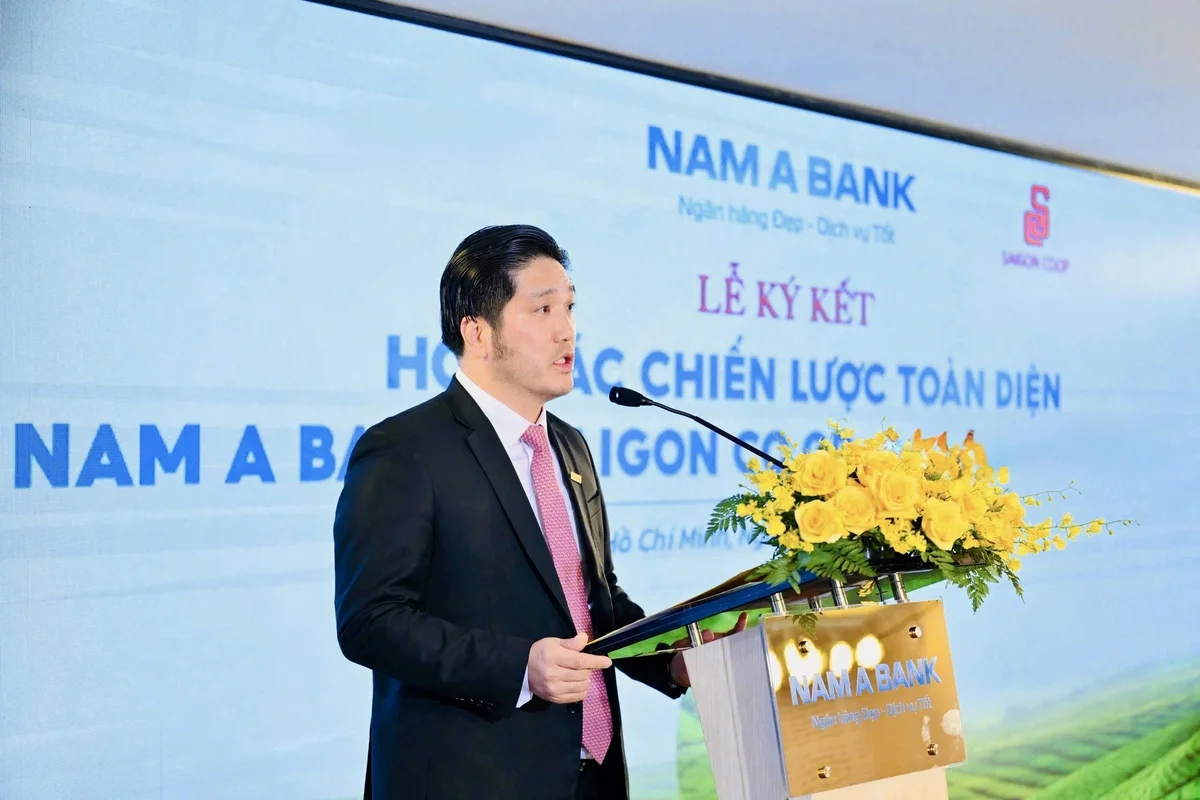 Ông Trần Khải Hoàn, Thành viên Hội đồng quản trị - Tổng giám đốc Nam A Bank phát biểu tại chương trình