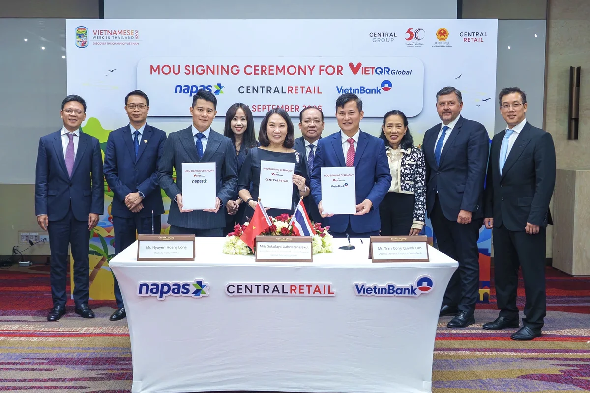 Lễ ký kết Biên bản ghi nhớ giữa NAPAS, VietinBank và Central Retail Corporation Thái Lan