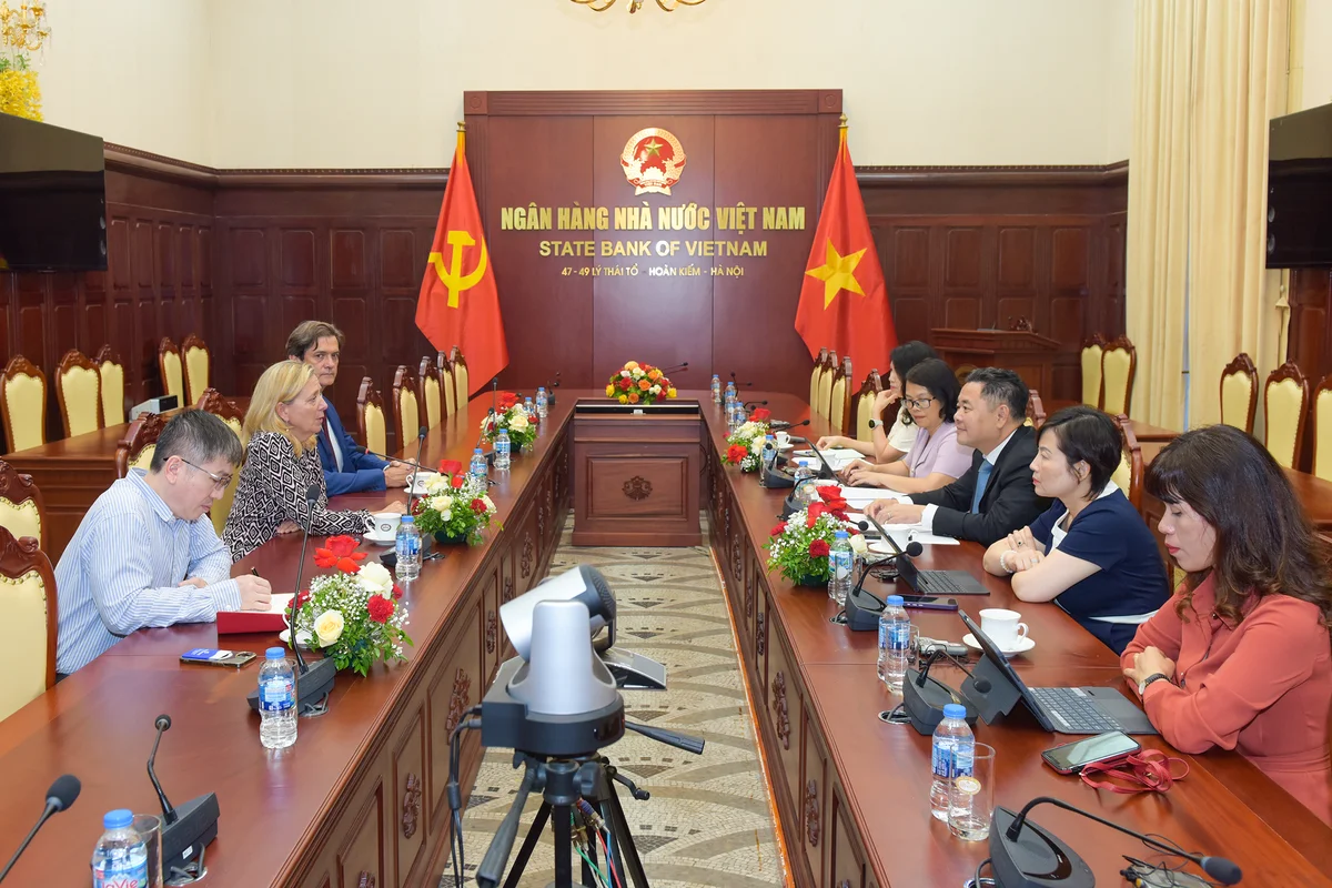 Toàn cảnh buổi làm việc