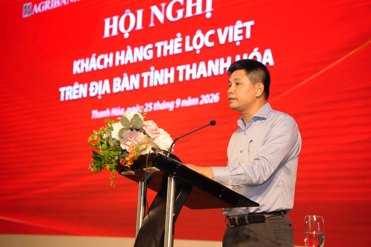 Ông Ngô Lam Sơn - Phó Giám đốc Ngân hàng Nhà nước Chi nhánh Khu vực 7 tham dự và phát biểu tại Hội nghị