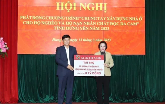 Agribank tài trợ 8 tỷ đồng an sinh xã hội tại Hưng Yên