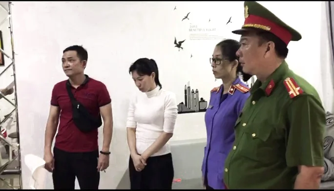 cong an tp hcm danh sap duong day cho vay nang lai thu loi hon 4100 ti dong2
