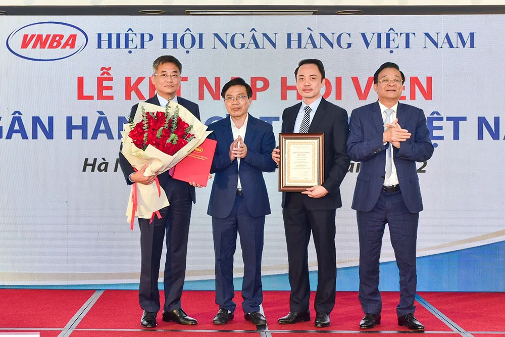 hiep hoi ngan hang viet nam ket nap hoi vien co op bank