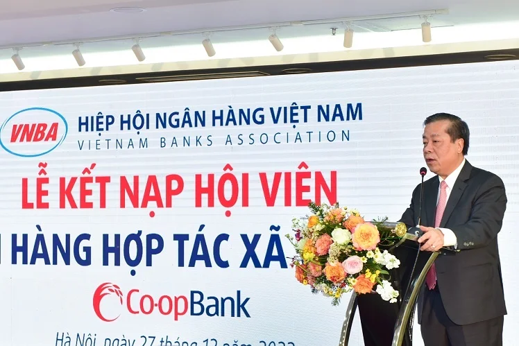 nguyen kim anh