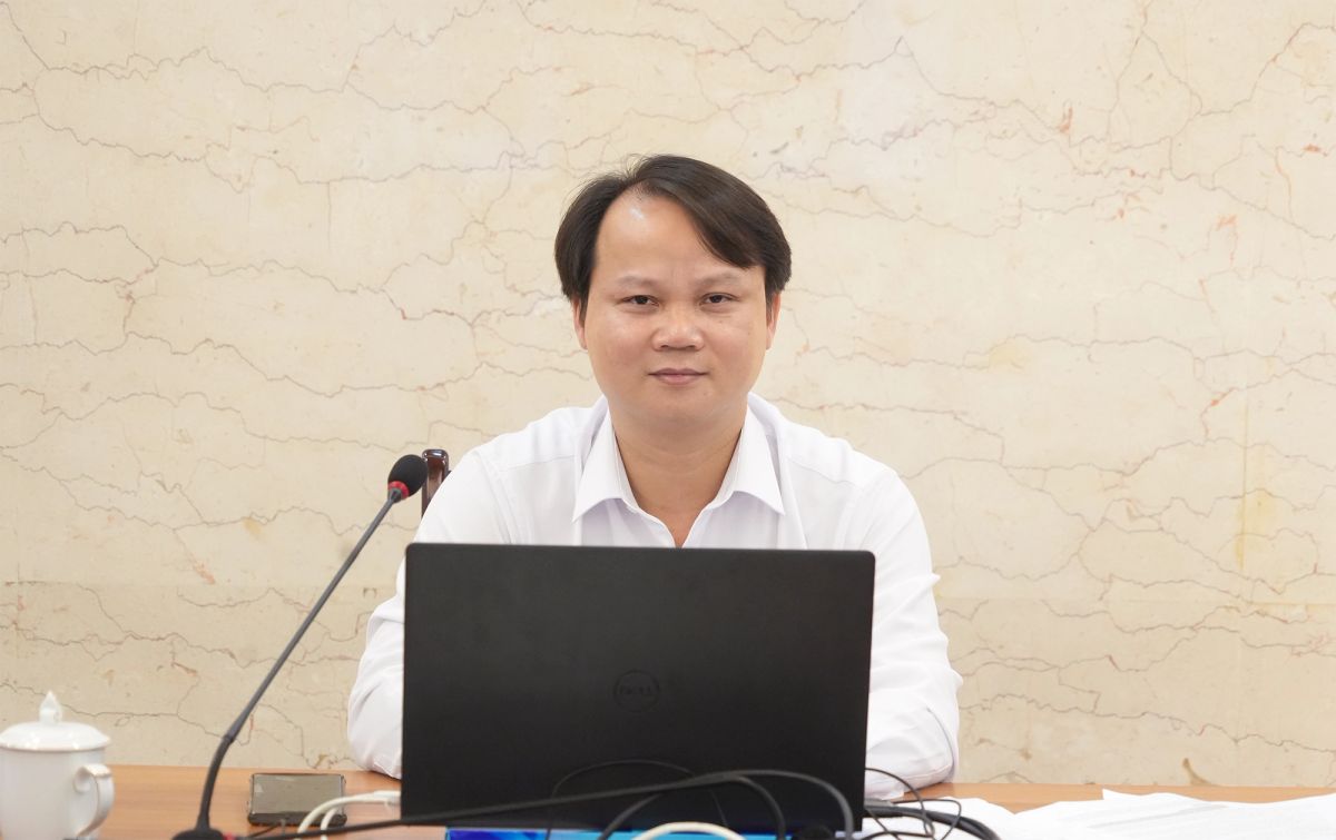 Ong Huy 1404