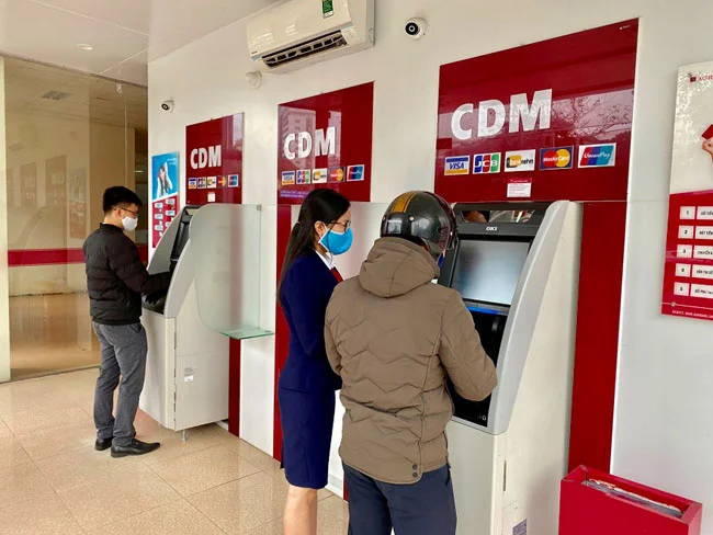Agribank dong loat mien giam cac loai phi dich vu va lai suat cho vay ho tro khach hang 4