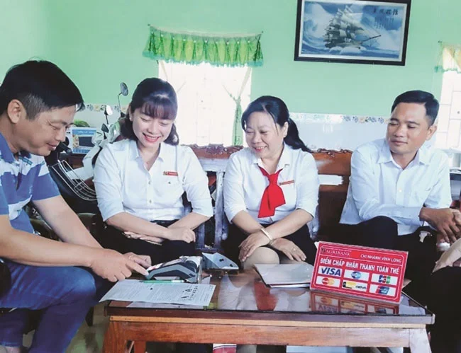 Agribank gop phan quan trong ngan chan va day lui tin dung den 1
