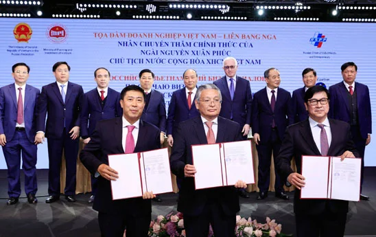 HDBank ký kết thỏa thuận với Liên đoàn Cờ thế giới