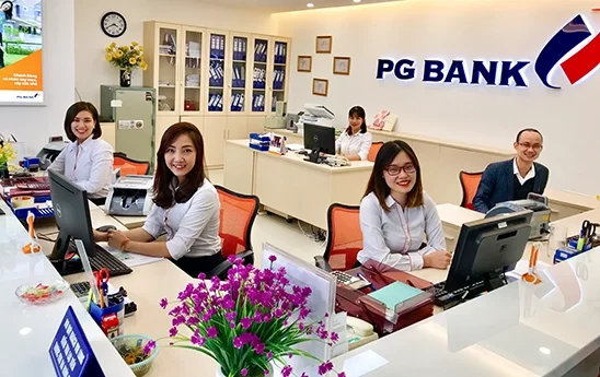Petrolimex thông qua phương án thoái vốn khỏi PGBank