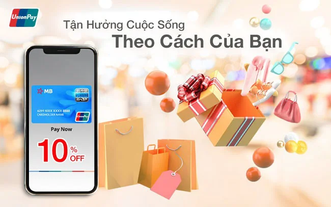The ghi no phi vat ly quoc te MB UnionPay thanh toan khong tien mat 2
