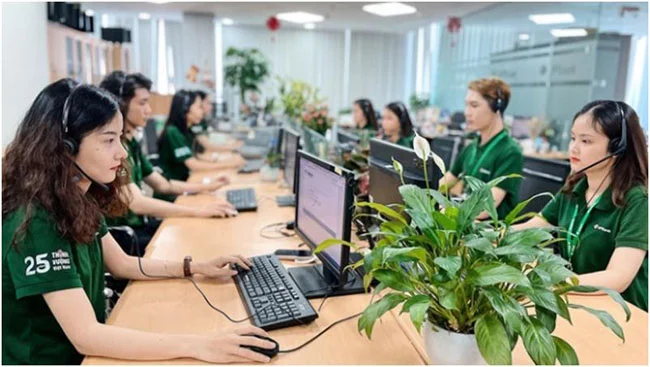 VPBank co choi troi trong cuoc dua so hoa dich vu 2