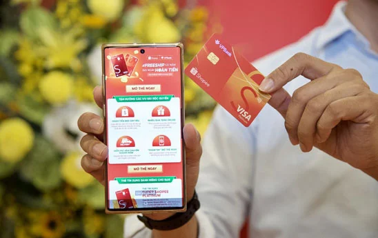 VPBank được Shopee vinh danh là đối tác chiến lược ấn tượng năm 2020 - 2021