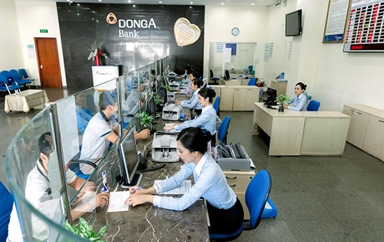 DongA Bank tích cực trong hoạt động kinh doanh, gia tăng các tiện ích cho khách hàng