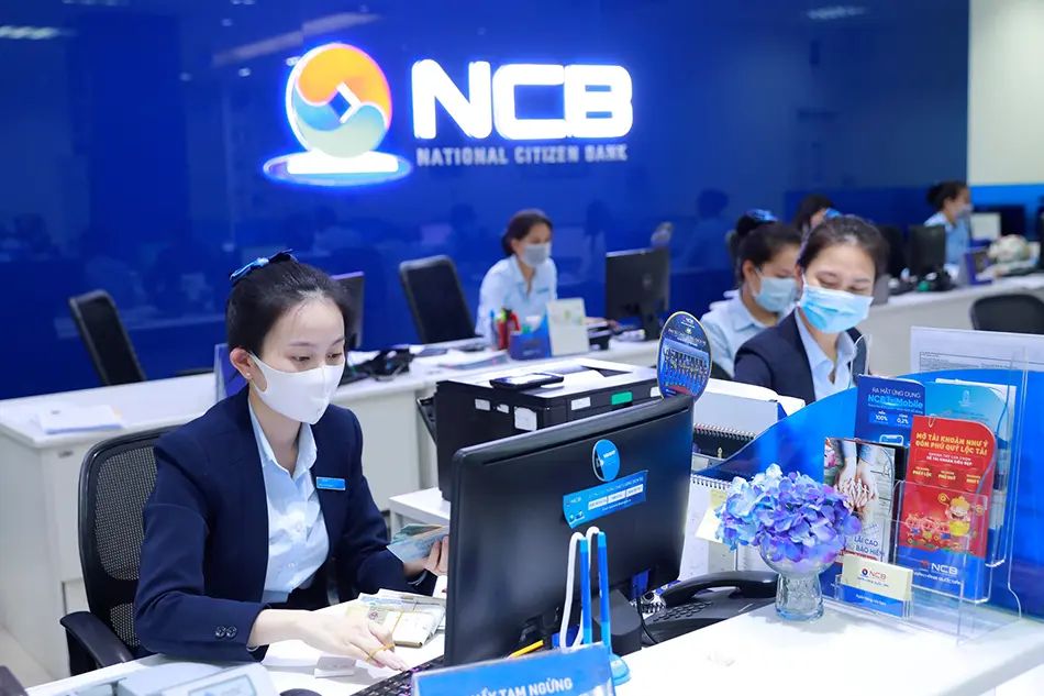 ncb giam lai suat huy dong toi gan 1